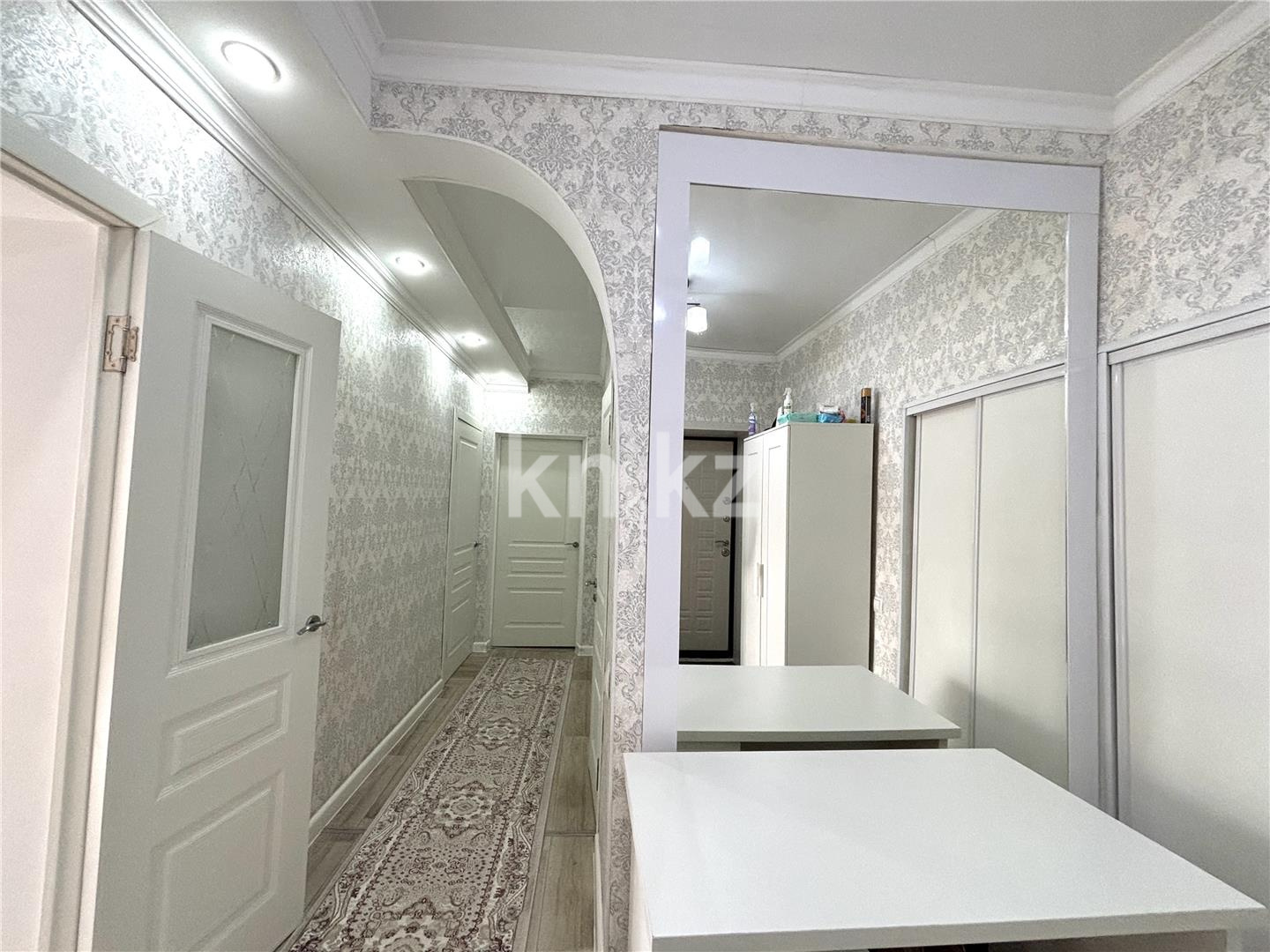 Продажа 3-комнатной квартиры, 77 м², ул. Абая в Караганде - фото 11