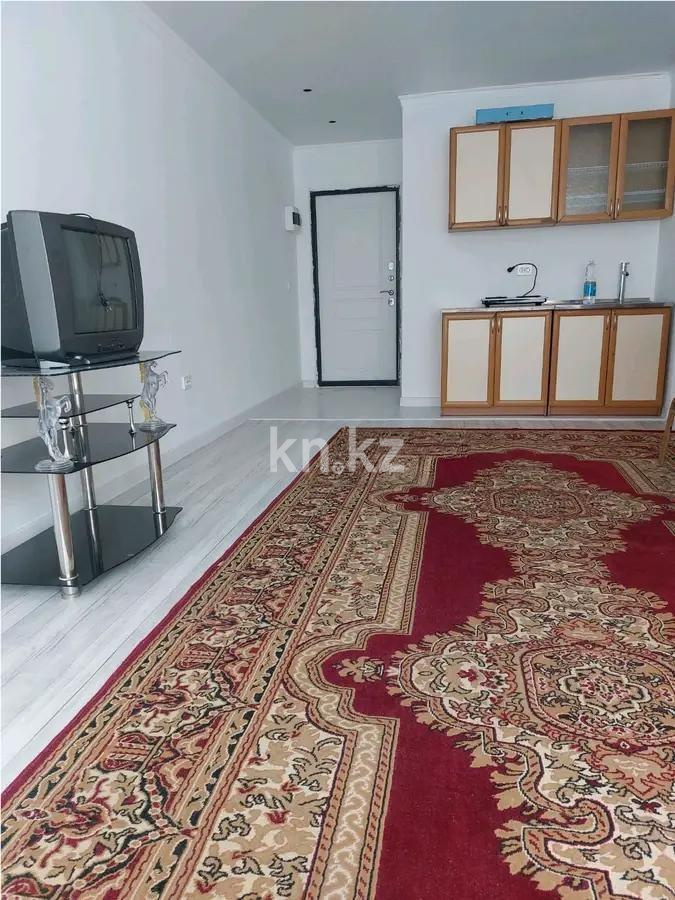 Продажа 1-комнатной квартиры, 30 м², мкр-н Аккент, дом  97 в Алматы