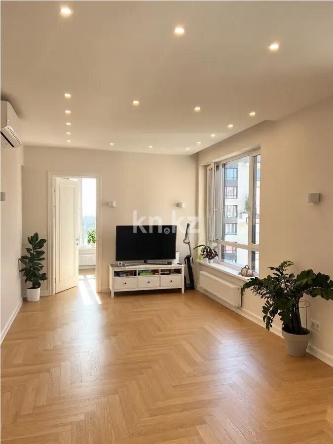 Продажа 3-комнатной квартиры, 82 м² в Алматы