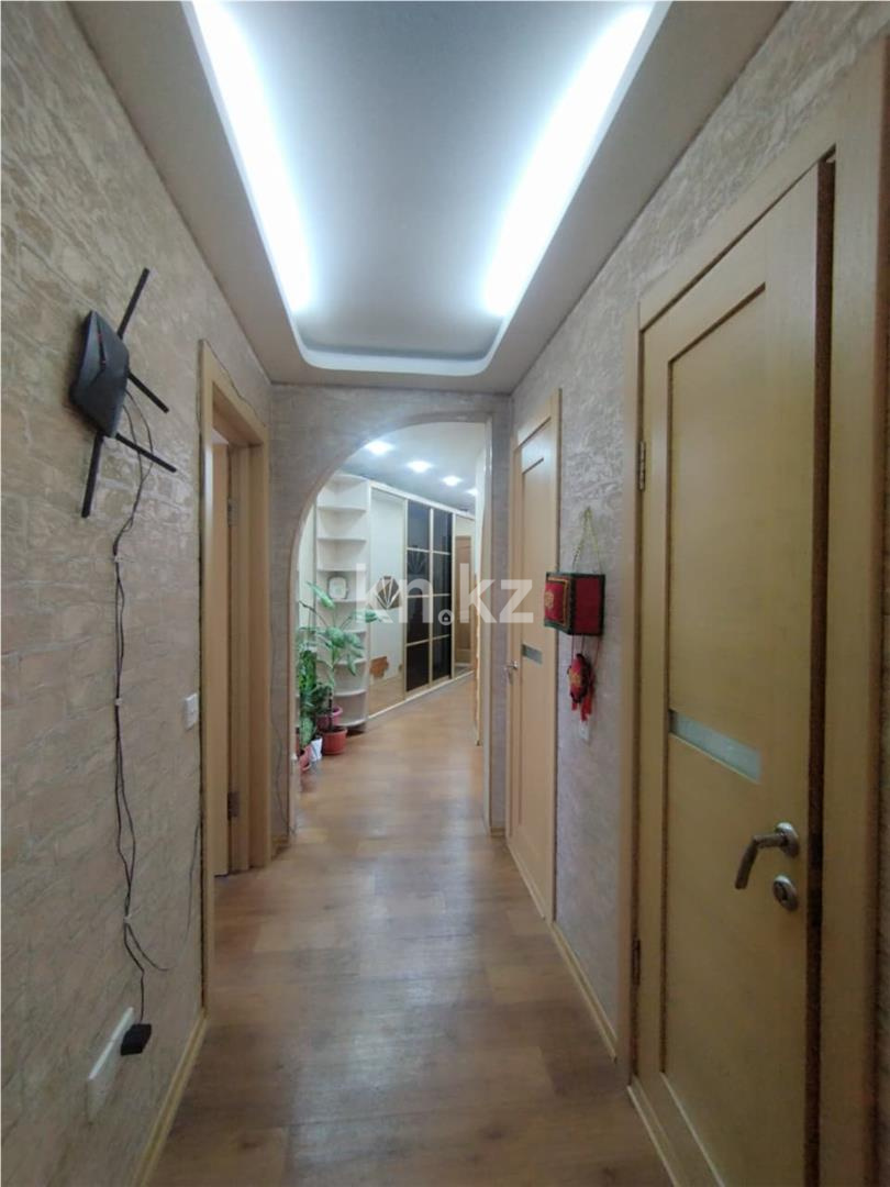 Продажа 4-комнатной квартиры, 90 м², мкр-н 8-й в Темиртау - фото 14