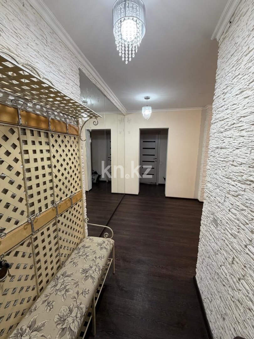 Продажа 4-комнатной квартиры, 77 м² в Караганде - фото 2