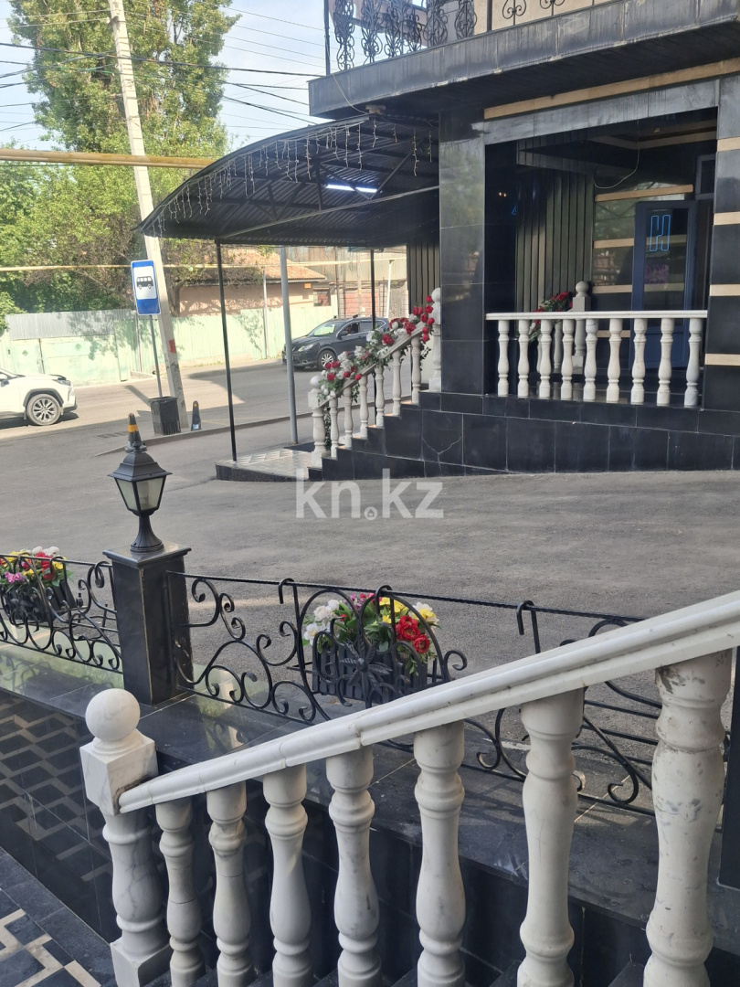 Аренда здания, 1000 м² в Алматы