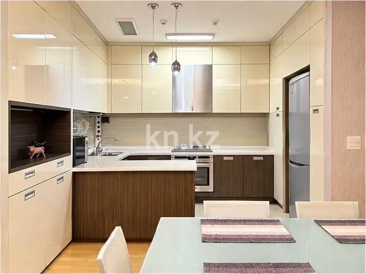 Продажа 2-комнатной квартиры, 111.6 м² в Астане - фото 3