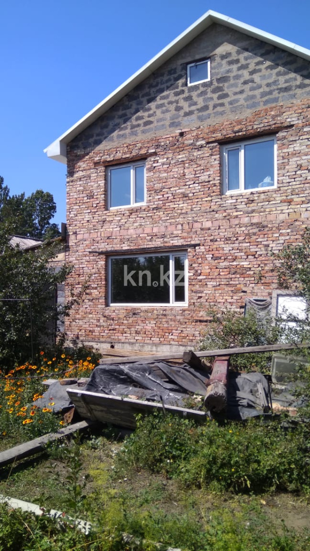 Продажа 9-комнатного дома, 127 м², ул. Тургенева, дом  81 в Караганде - фото 3