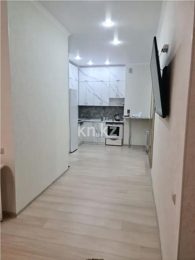Продажа 1-комнатной квартиры, 39 м², ул. Туркестан, дом  14а в Астане - фото 3