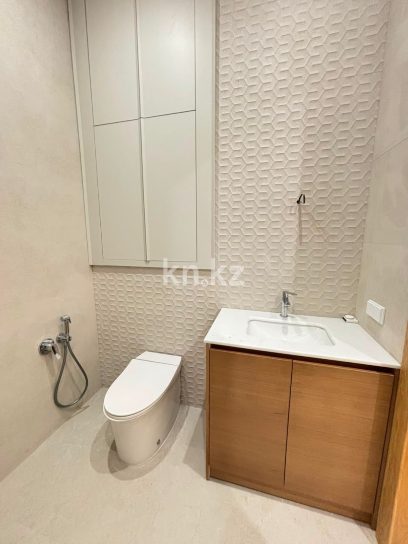 Продажа 3-комнатной квартиры, 194 м² в Астане - фото 21