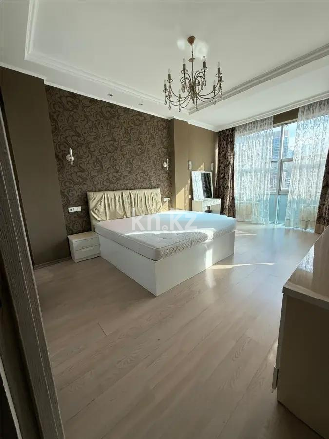 Продажа 2-комнатной квартиры, 84 м², ул. Жамакаева, дом  254/2д в Алматы - фото 3