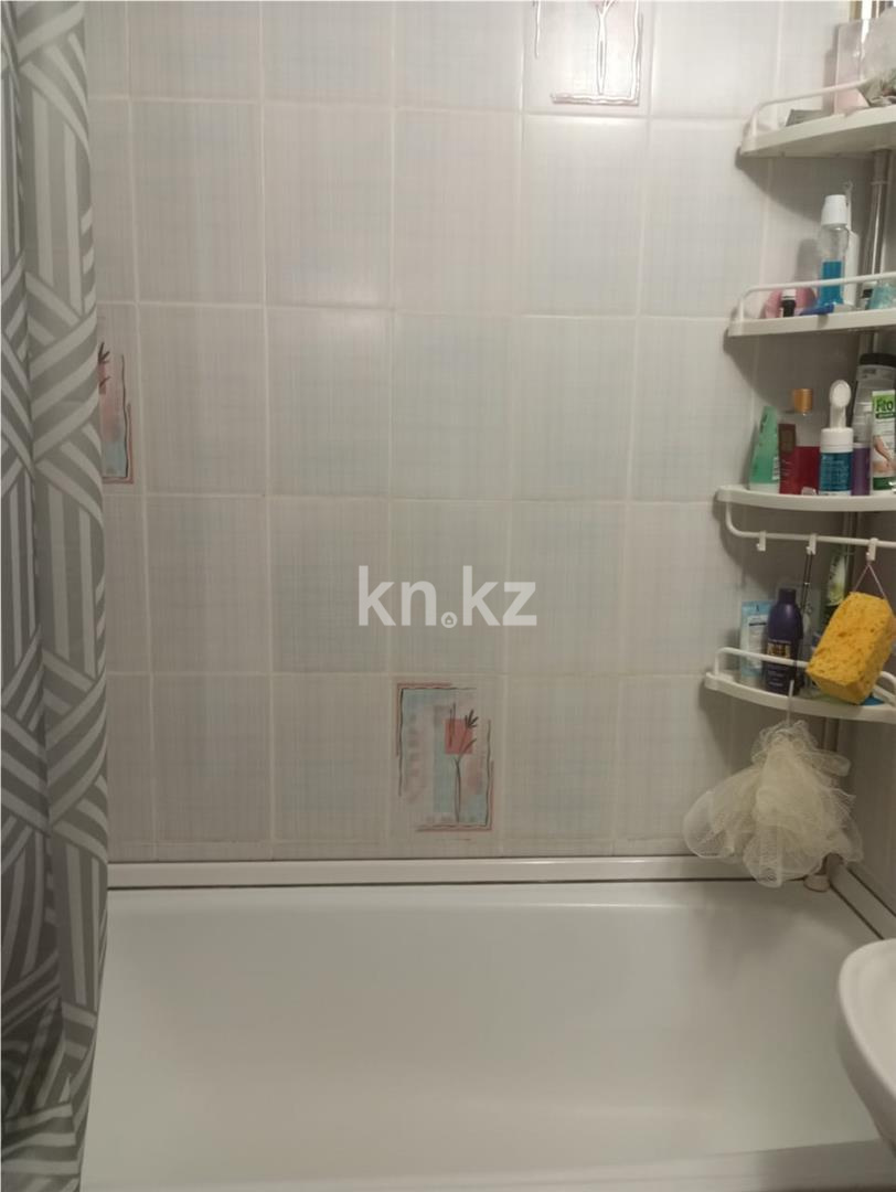 Продажа 3-комнатной квартиры, 70 м², пр. Металлургов в Темиртау - фото 6