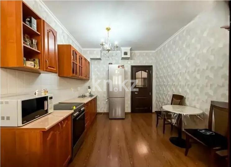 Продажа 2-комнатной квартиры, 54 м², ул. Садвакасова, дом  35 в Алматы - фото 3