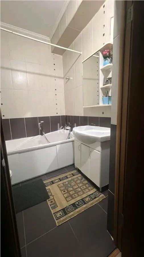 Продажа 3-комнатной квартиры, 120 м², ул. Кунаева, дом  14 в Астане - фото 4