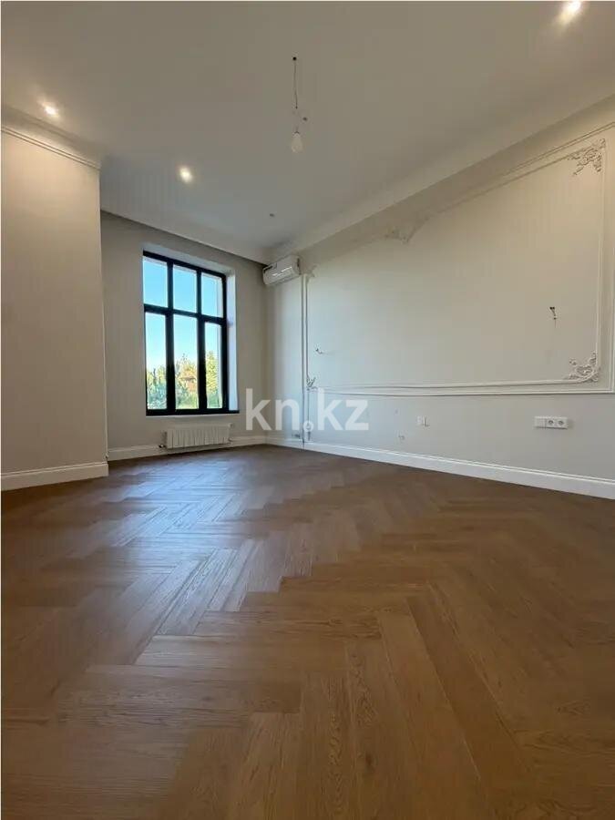 Продажа 5-комнатной квартиры, 212 м² в Алматы - фото 2
