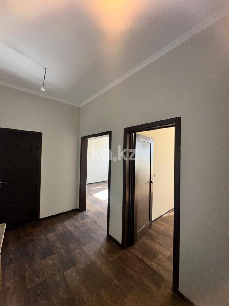 Продажа 2-комнатной квартиры, 80 м², ул. Нарикбаева, дом  12 в Астане - фото 2