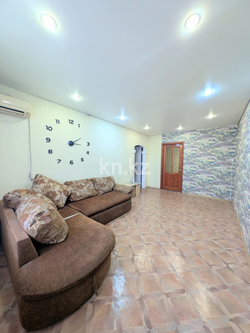 Продажа 2-комнатной квартиры, 44.4 м² в Уральске - фото 2