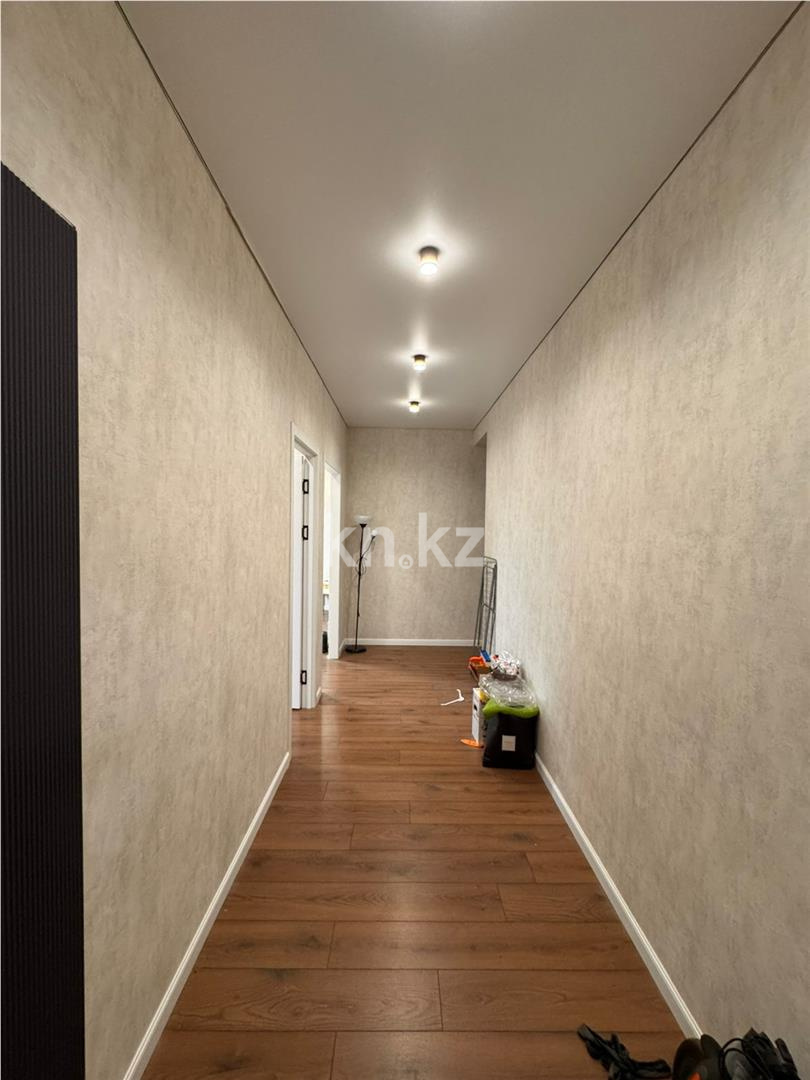 Продажа 3-комнатной квартиры, 72 м², ул. Букетова, дом  3/5 в Караганде - фото 9