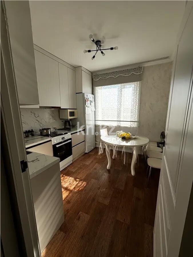 Продажа 2-комнатной квартиры, 64 м² в Караганде - фото 3