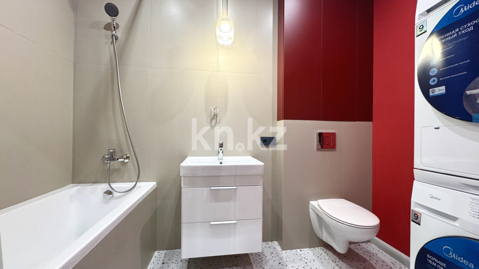 Продажа 2-комнатной квартиры, 72.5 м², Сейфуллина в Алматы - фото 12