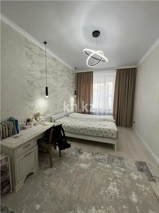 Продажа 3-комнатной квартиры, 93 м², ул. Казыбек би, дом  3/2 в Астане - фото 3