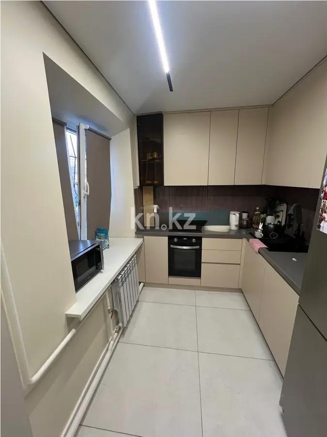 Продажа 3-комнатной квартиры, 64 м², ул. Радостовца, дом  225 в Алматы - фото 3