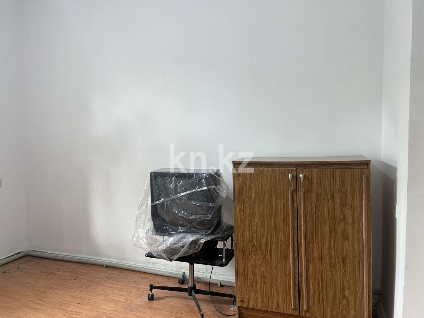 Продажа 2-комнатной квартиры, 50 м², ул. Жандосова в Алматы - фото 4