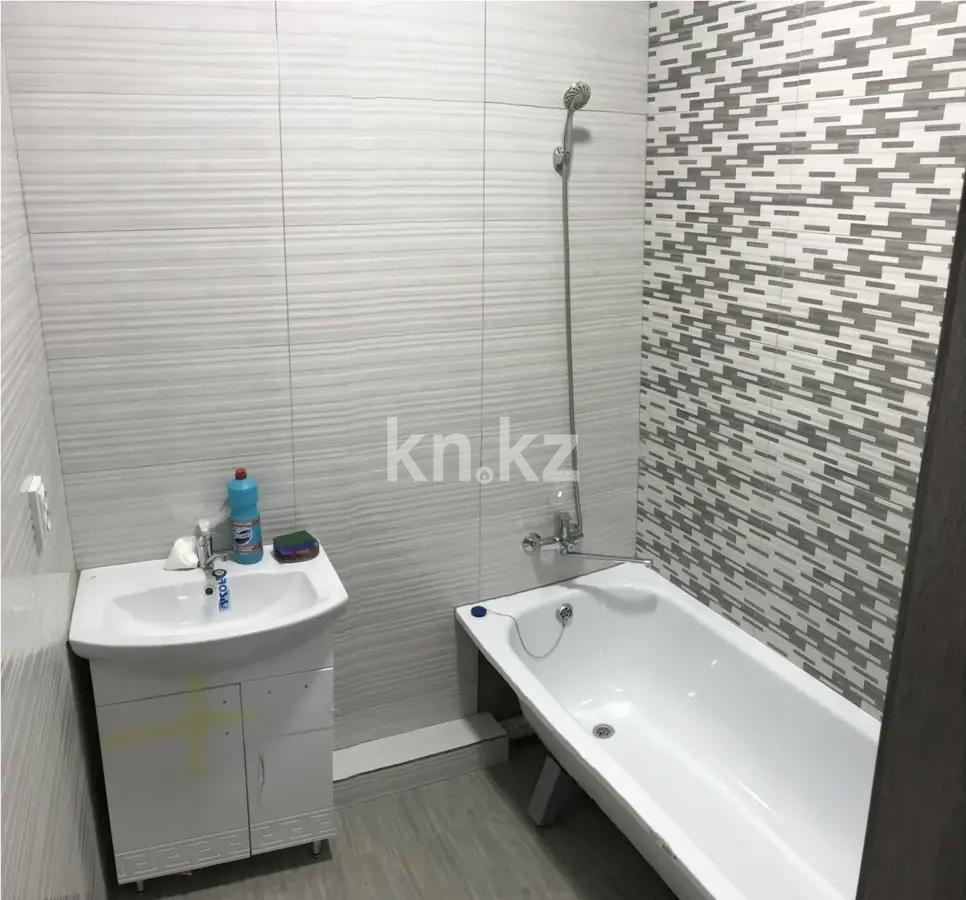 Продажа 2-комнатной квартиры, 64 м² в Караганде - фото 3