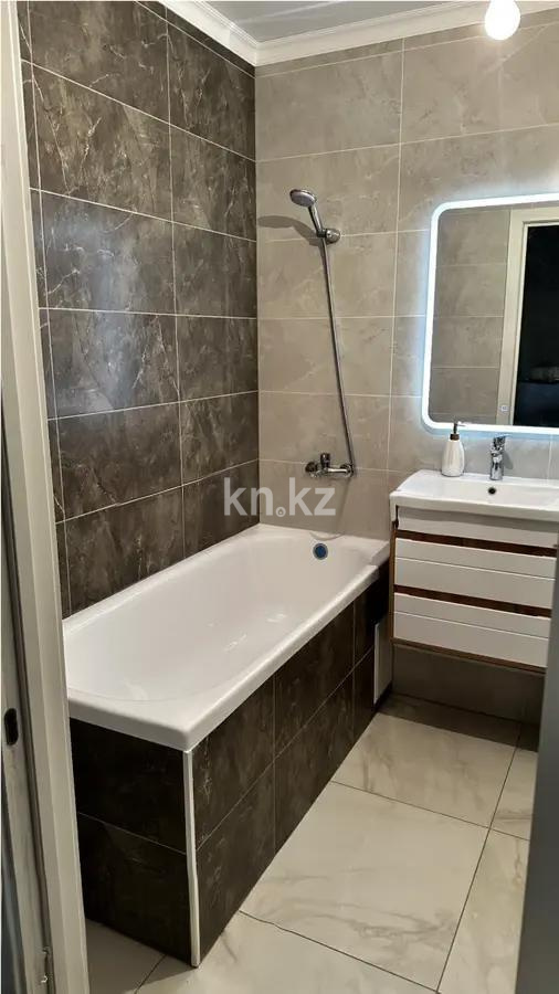 Продажа 2-комнатной квартиры, 53.9 м² в Алматы - фото 3