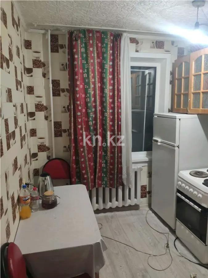 Продажа 1-комнатной квартиры, 30 м², ул. Дюсембекова, дом  65 в Караганде - фото 2