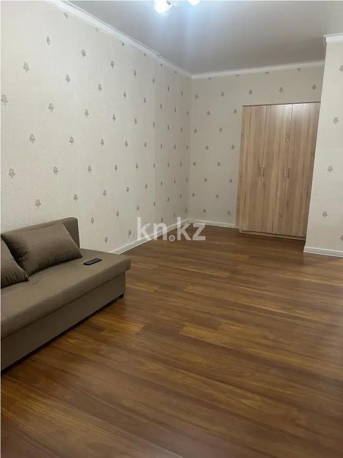 Продажа 1-комнатной квартиры, 40 м² в Астане
