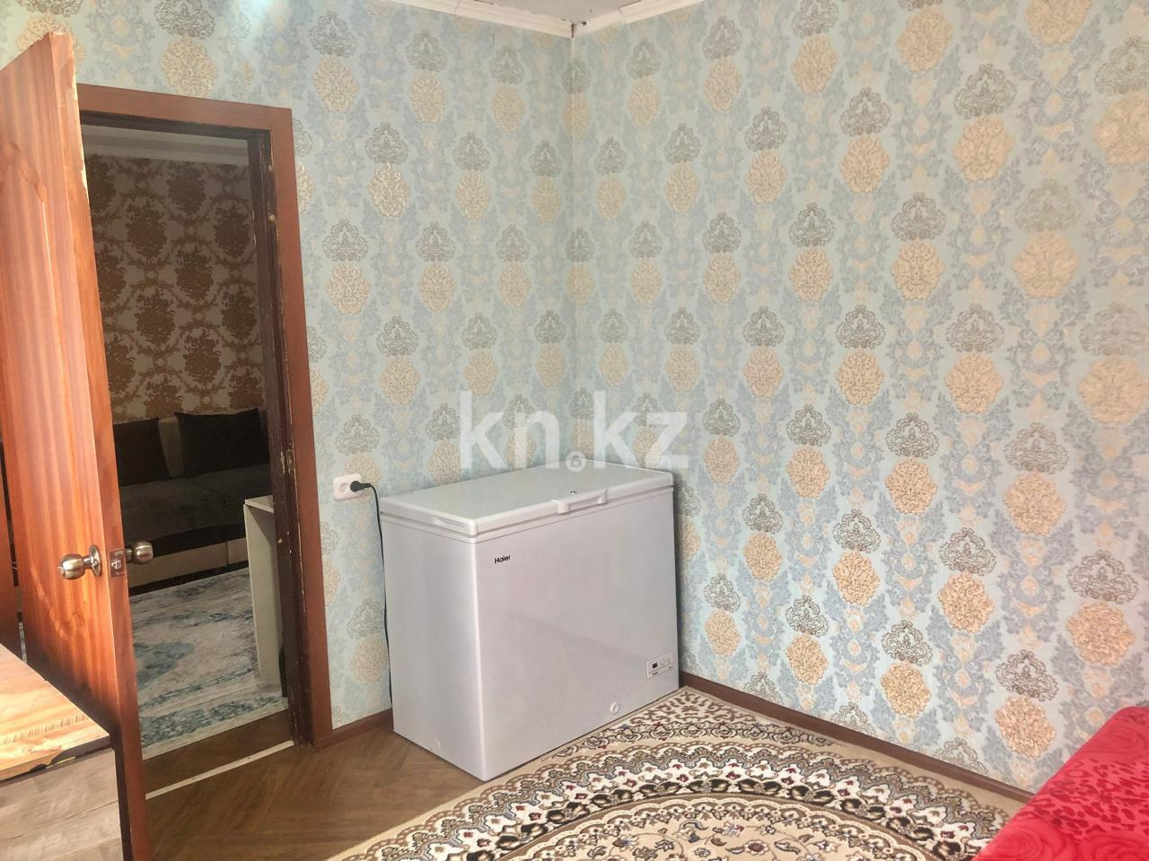 Продажа 4-комнатной квартиры, 61 м², мкр-н 15, дом  28 в Караганде - фото 5