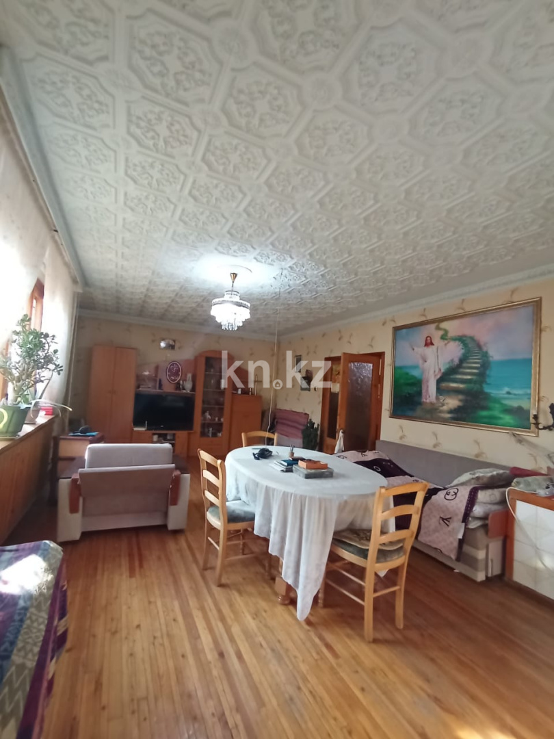 Продажа 5-комнатного дома, 200 м² в Алматы - фото 8