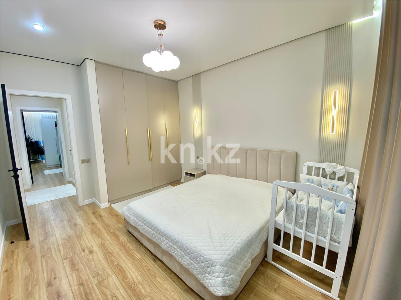 Продажа 3-комнатной квартиры, 103 м², ул. Момышулы в Караганде - фото 5