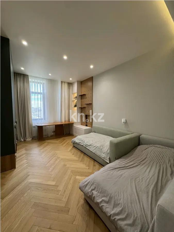 Продажа 4-комнатной квартиры, 130 м² в Астане - фото 4