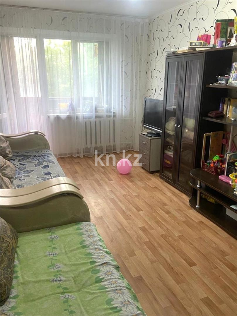 Продажа 2-комнатной квартиры, 44 м², 14 мкр. в Караганде - фото 2