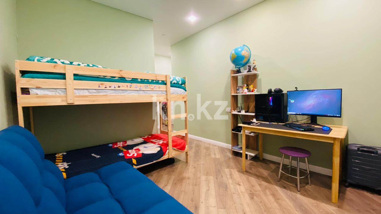 Продажа 3-комнатной квартиры, 80 м², ул. Ашимова, дом  21 в Караганде - фото 9