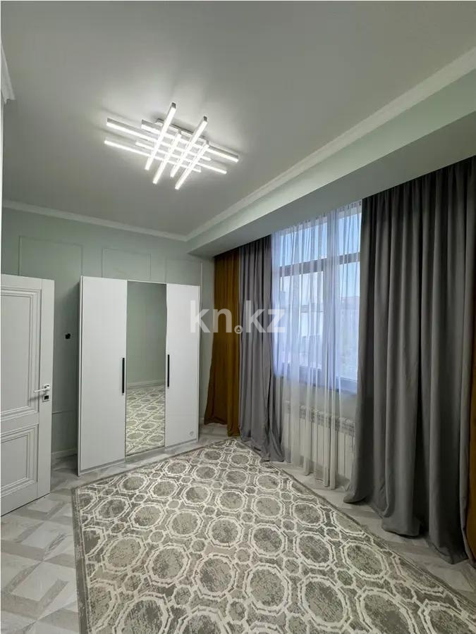 Продажа 4-комнатной квартиры, 98 м², ул. А. Шарипова, дом  145 в Алматы