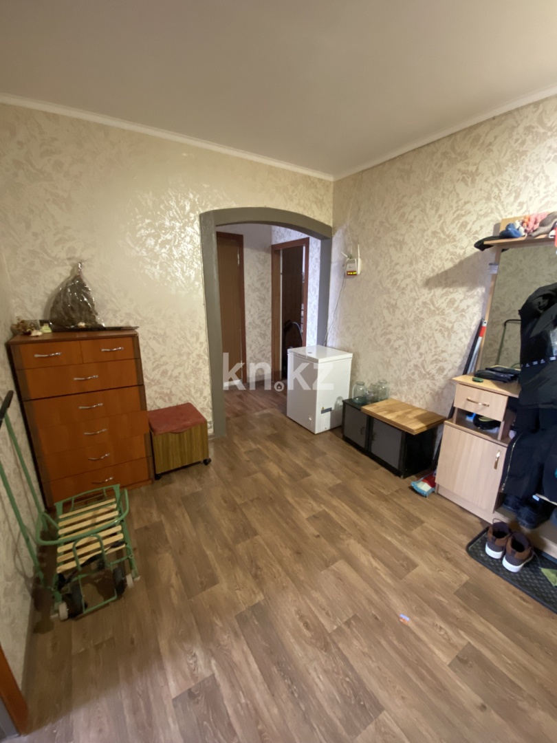 Продажа 3-комнатной квартиры, 63.6 м², мкр. Голубые Пруды, дом  6 в Караганде - фото 9