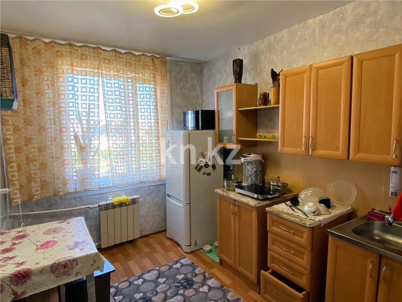 Продажа 3-комнатной квартиры, 65 м² в Караганде - фото 8