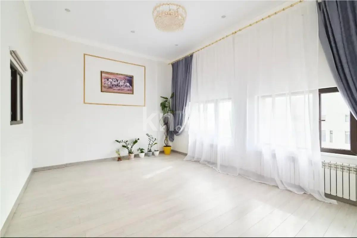 Продажа 3-комнатной квартиры, 86 м², ул. Е-535, дом  6 в Астане