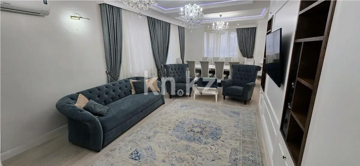 Продажа 4-комнатной квартиры, 175 м², пр. Улы Дала, дом  41 в Астане