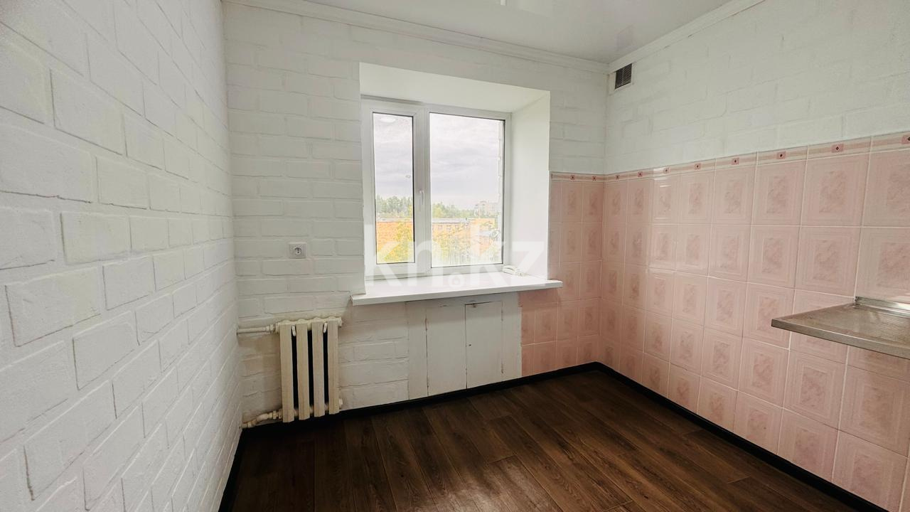 Продажа 2-комнатной квартиры, 43 м², 12 мкр. в Караганде - фото 4