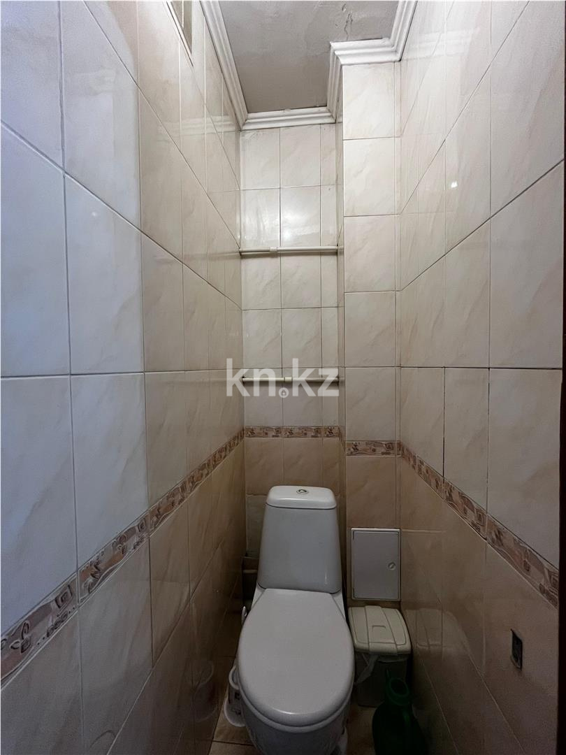 Продажа 2-комнатной квартиры, 47 м², мкр-н 16 в Караганде - фото 7