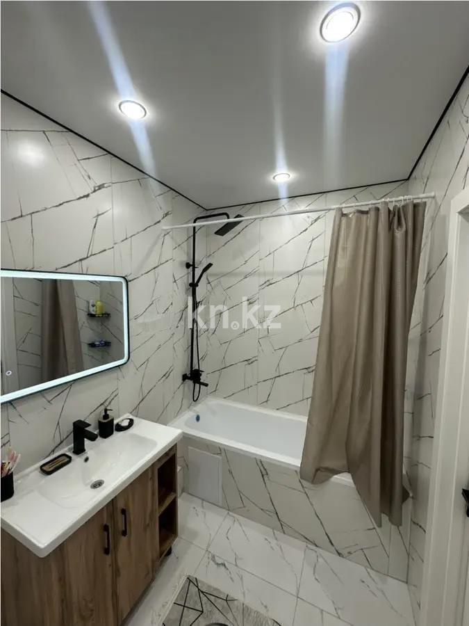 Продажа 3-комнатной квартиры, 64 м², ул. Бейбарыс Султан, дом  12 в Астане - фото 6