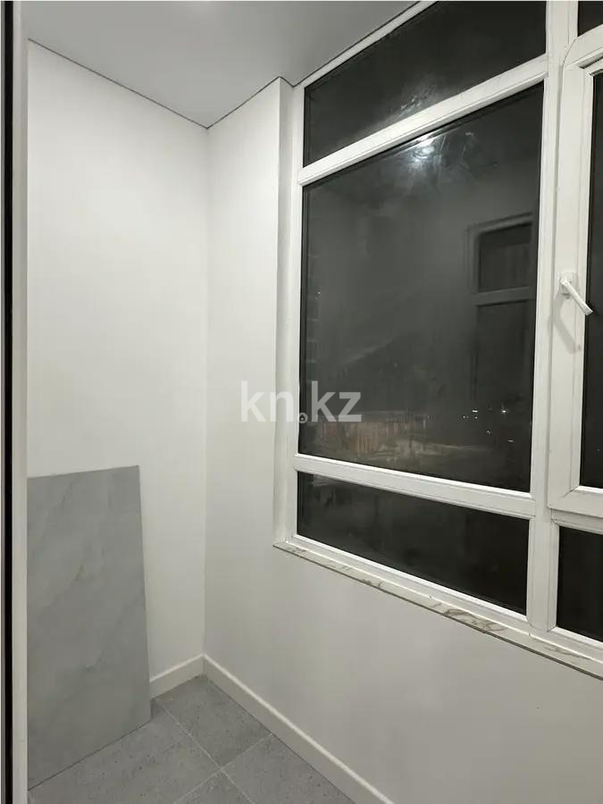 Продажа 1-комнатной квартиры, 41 м², 067 учетный квартал, дом  ст502 в Караганде - фото 7