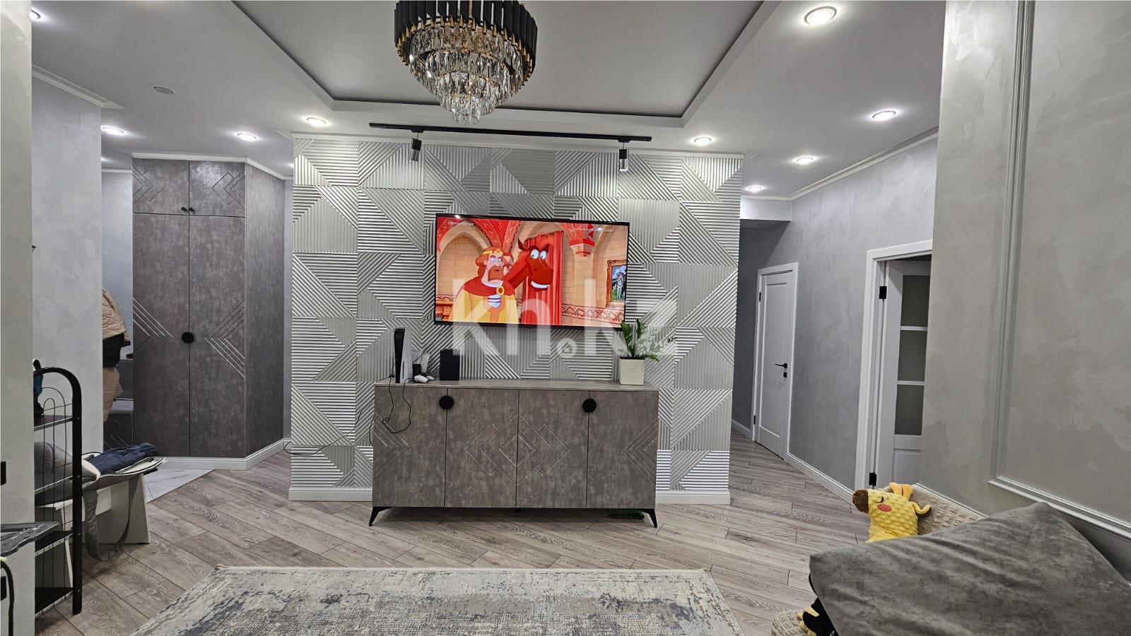 Продажа 4-комнатной квартиры, 100 м², ул. Таттимбета в Караганде