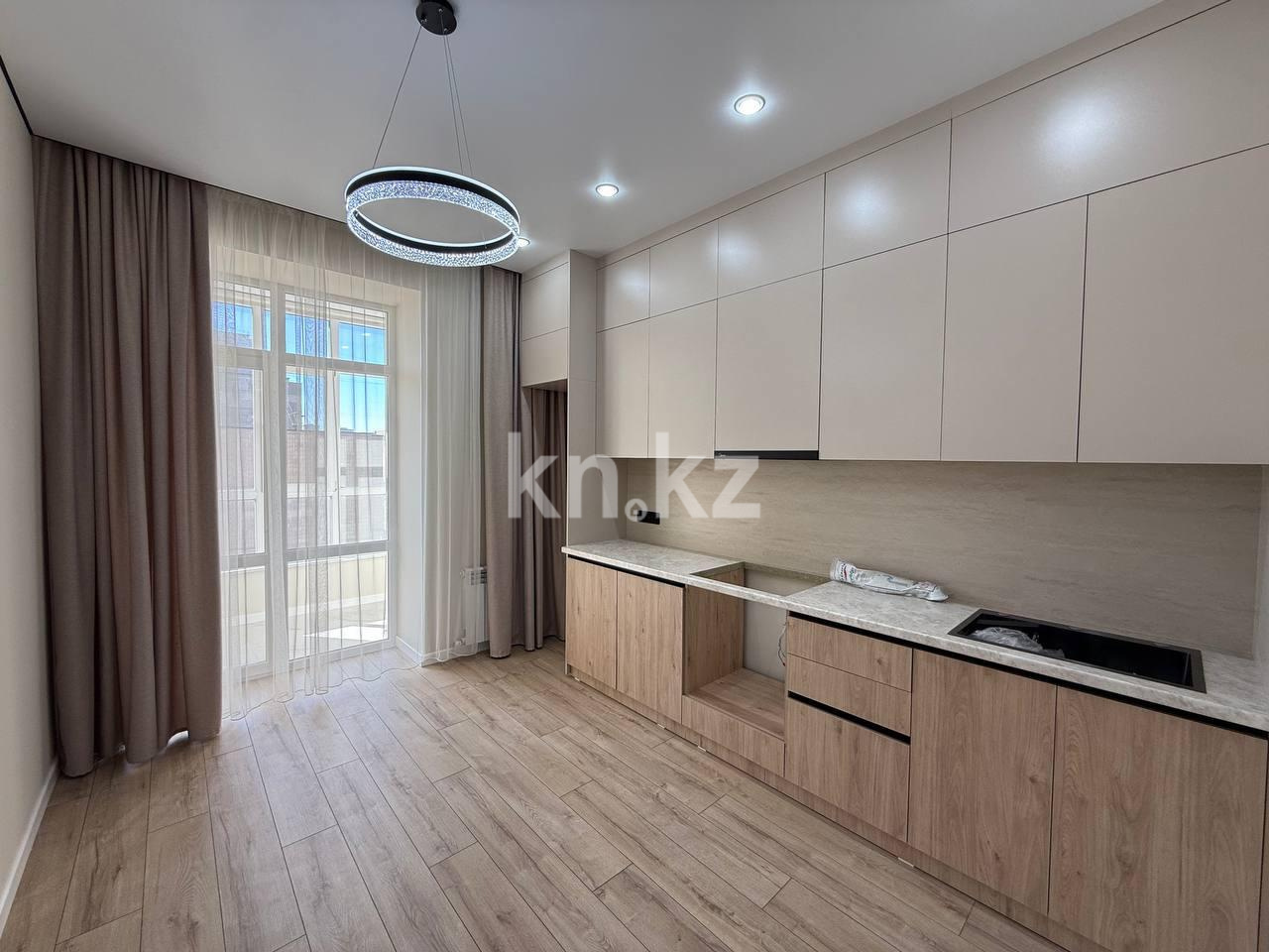Продажа 2-комнатной квартиры, 60 м², пр. Шахтеров в Караганде - фото 6