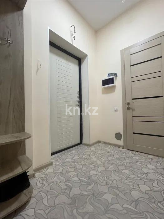 Продажа 1-комнатной квартиры, 45 м², пр. Кошкарбаева, дом  32/4 в Астане - фото 4