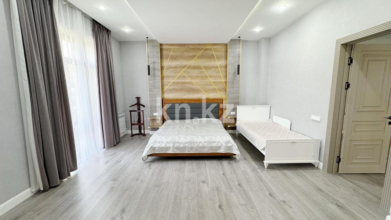 Продажа 7-комнатного дома, 900 м² в Алматы - фото 14
