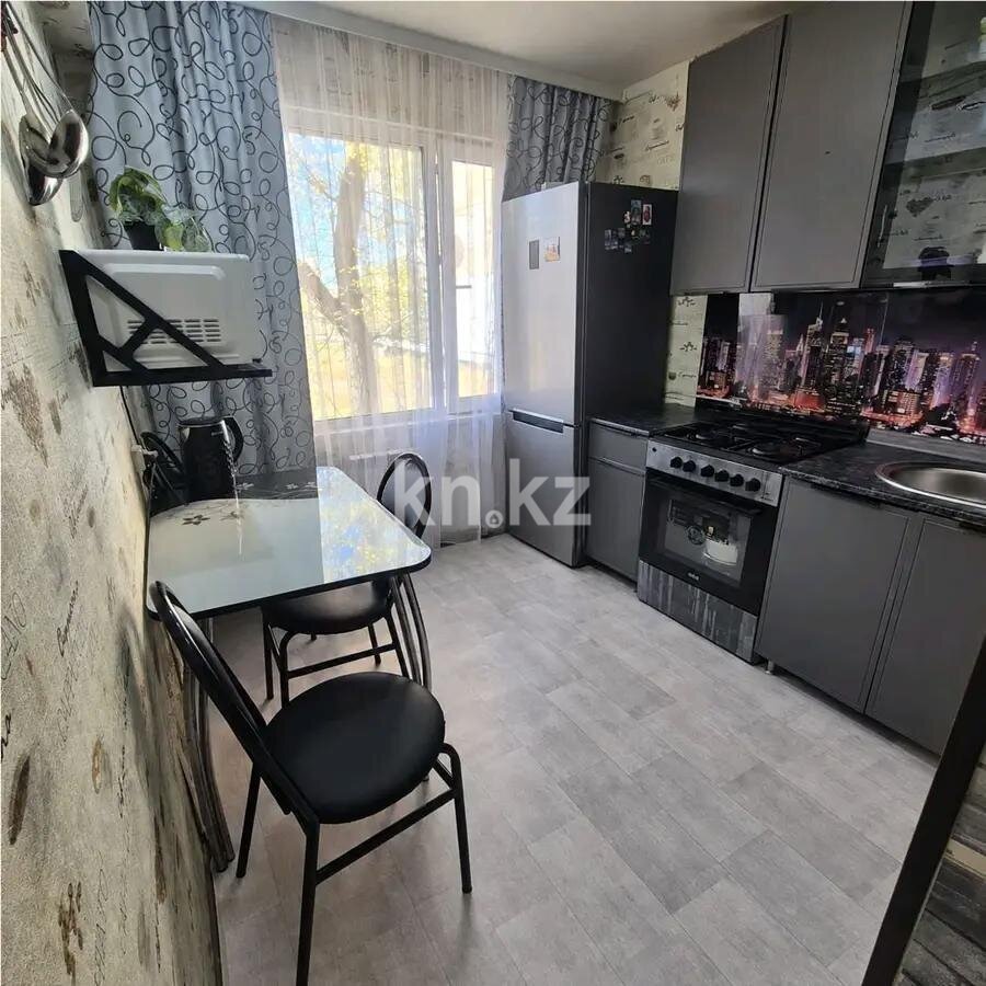 Продажа 2-комнатной квартиры, 44 м² в Шахтинске - фото 3