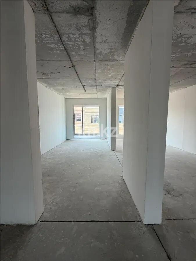 Продажа 4-комнатной квартиры, 126.92 м² в Алматы - фото 3