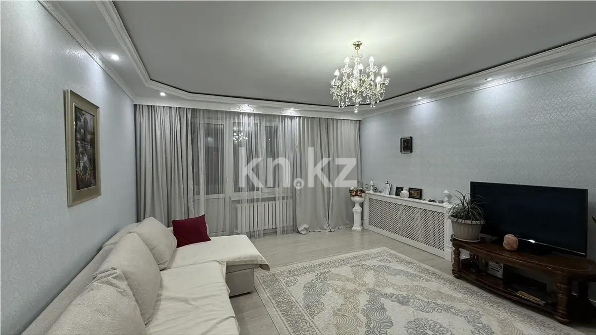Продажа 3-комнатной квартиры, 90.7 м², ул. Сауран, дом  12/1 в Астане