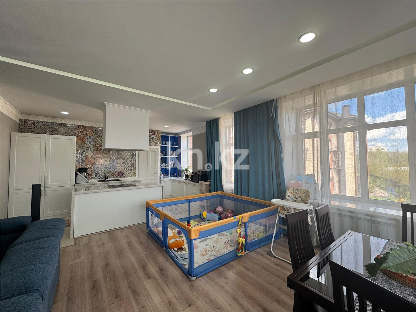 Продажа 3-комнатной квартиры, 145 м², ул. Ботаническая, дом  12/1 в Караганде - фото 3